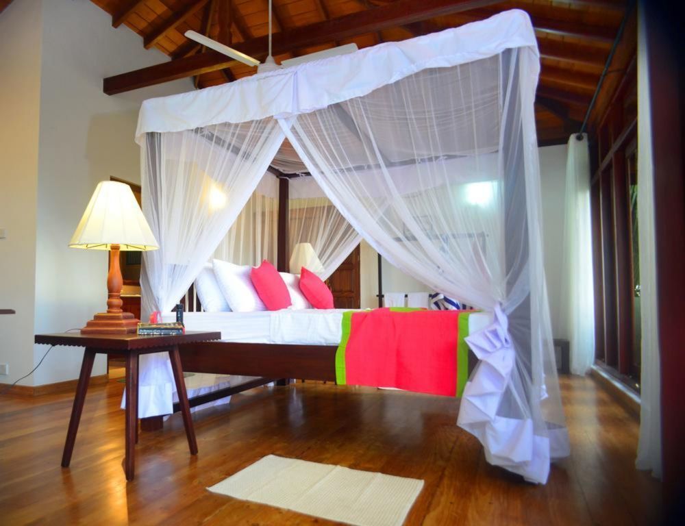 Отель Tropical Retreat Унаватуна Экстерьер фото