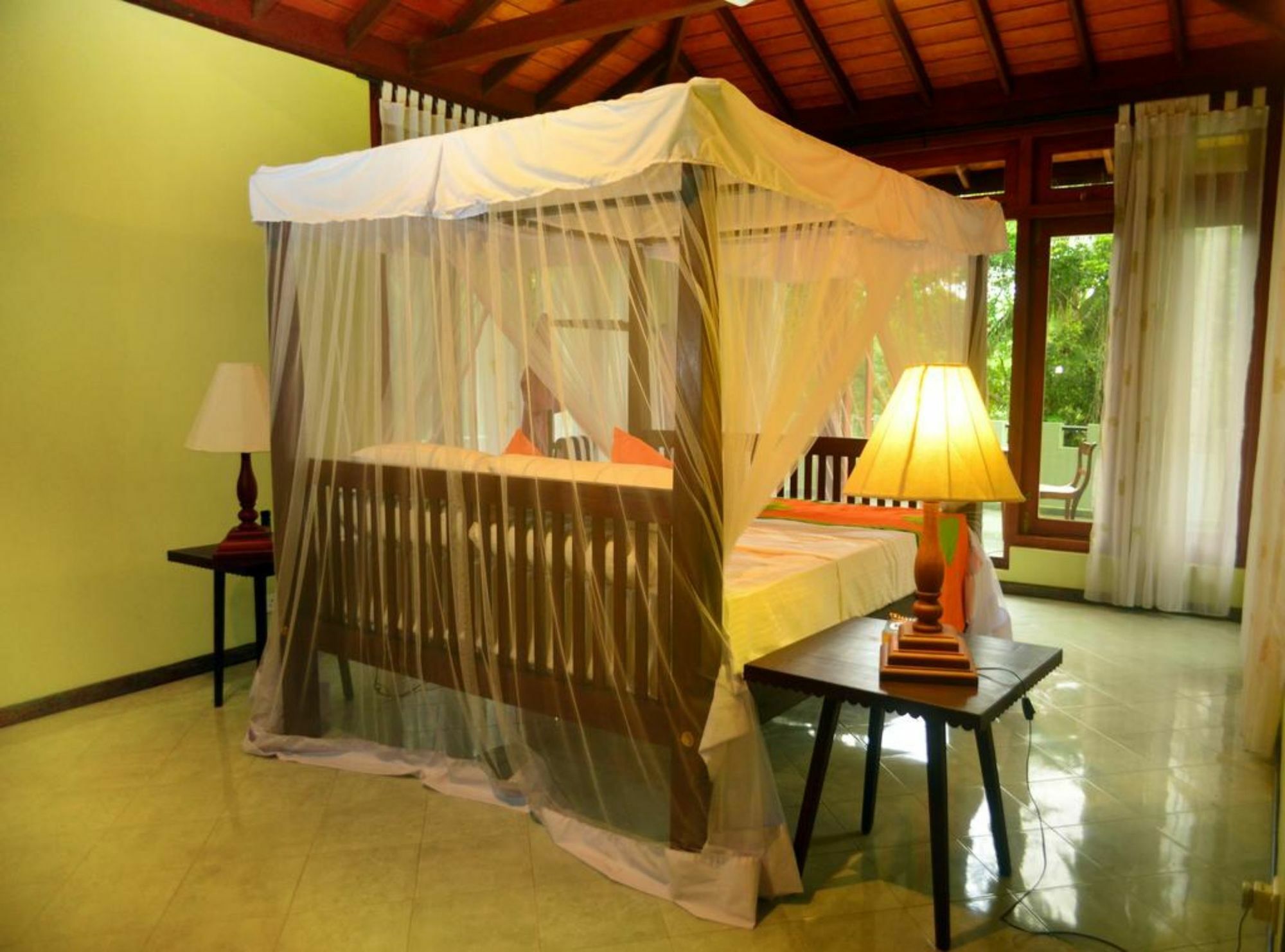 Отель Tropical Retreat Унаватуна Экстерьер фото